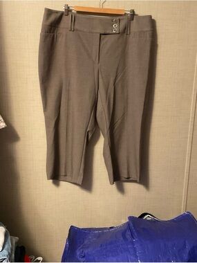 Apt. 9 Brown Cropped Dress Pants